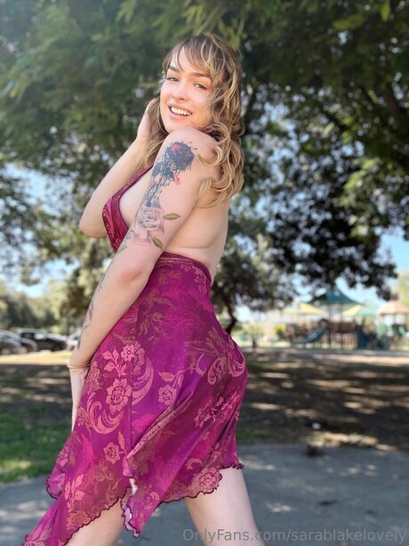 Sarablakelovely nude pornstar photos