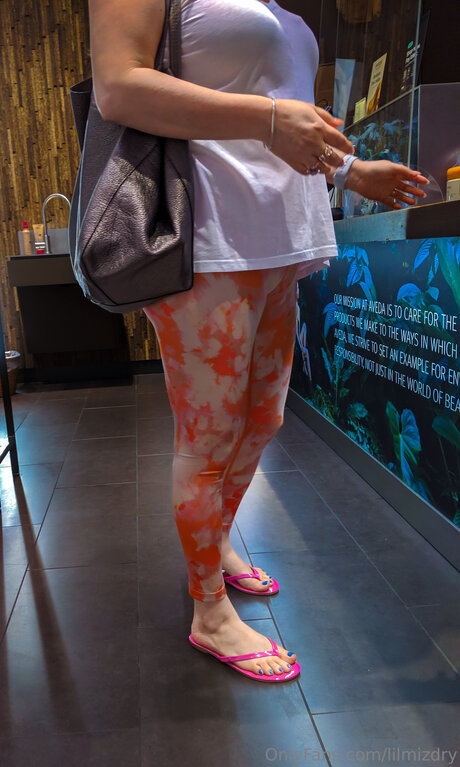 Lilmsdry xxx model images