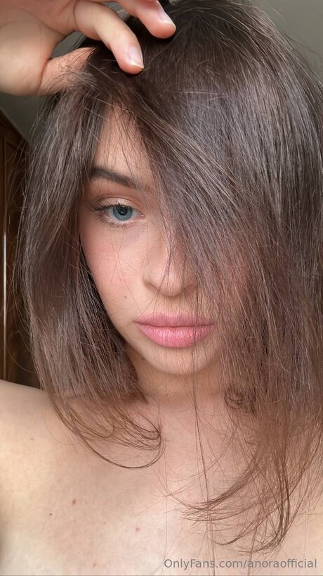 Anoraofficial nude pornstar pictures