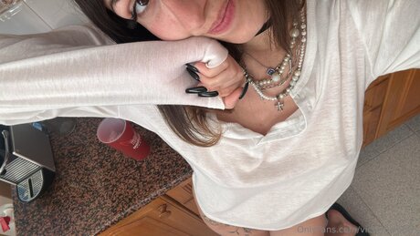 Victoriashows art actress pictures