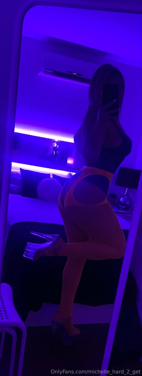 Michelle Hard 2 Get nudes star img