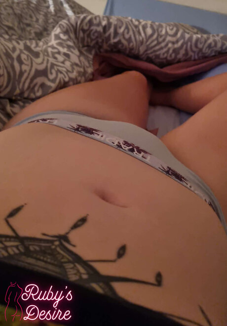 Rubysdesire star nude picture