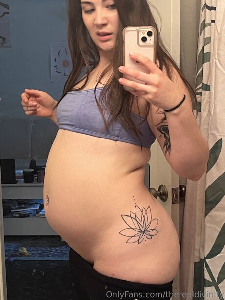 Therealdivinity porn actress img