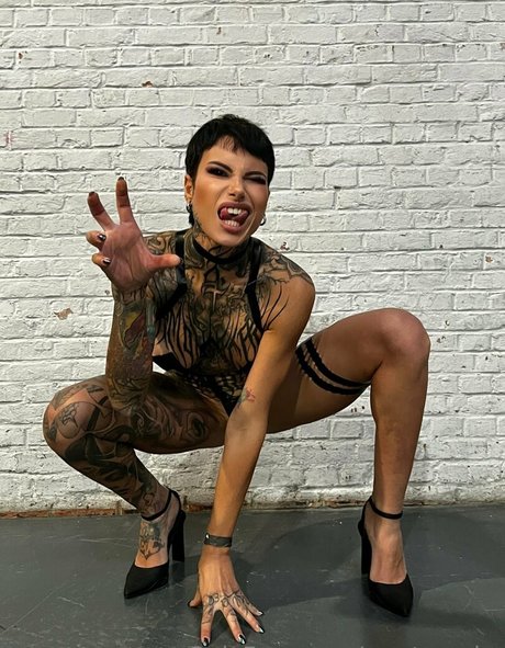 martamake perfect star photo