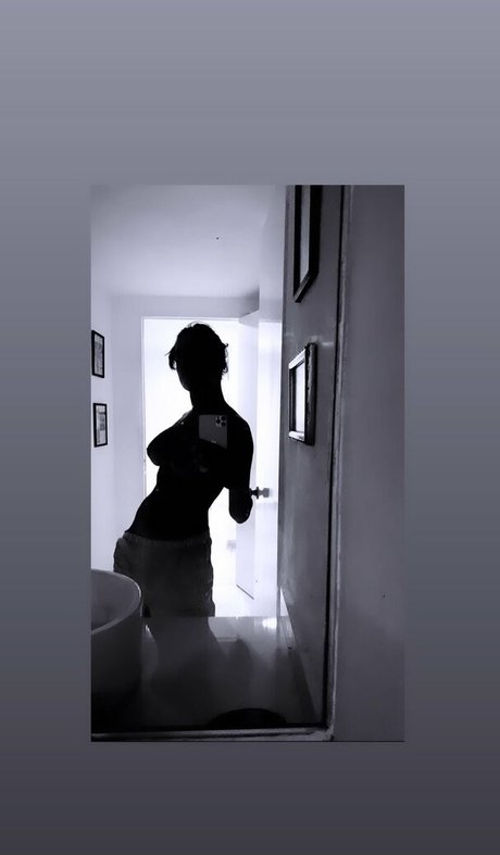 anybarone pornographic star pictures