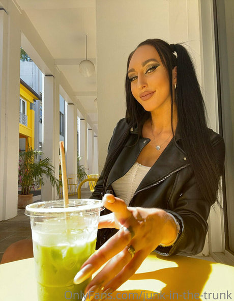 elleventures hd actress galleries