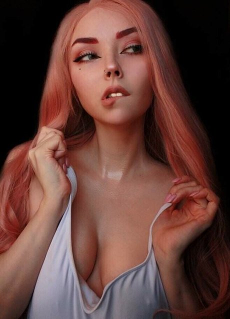 Hessakai exclusive model photo