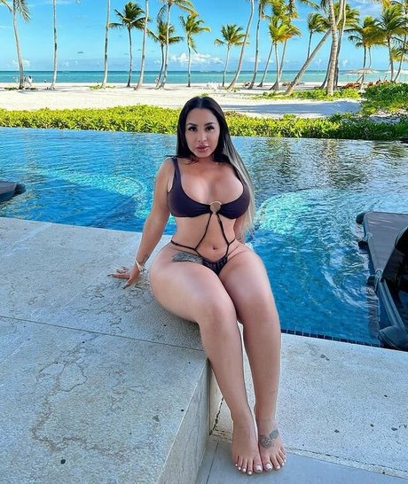 vickylicious top actress picture