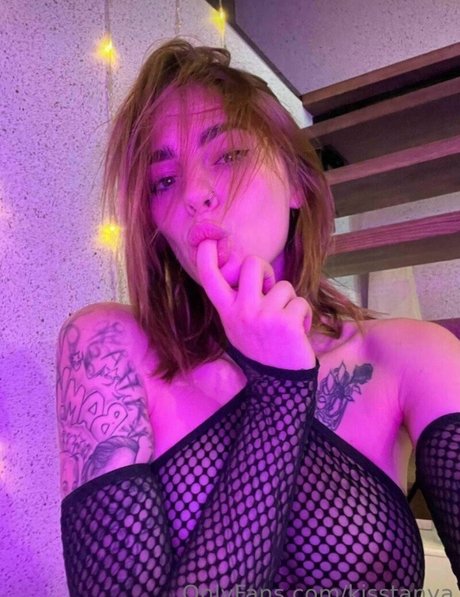 Kisa Tanya erotic actress archive