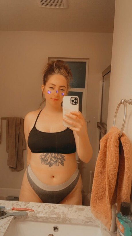 caroliiiiine thumbnail