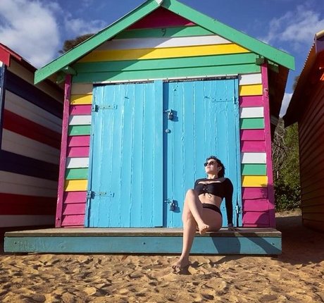 Vivi Alto naked model archive