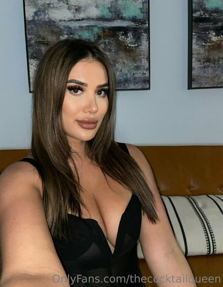 thecocktailqueen pornstar nude image