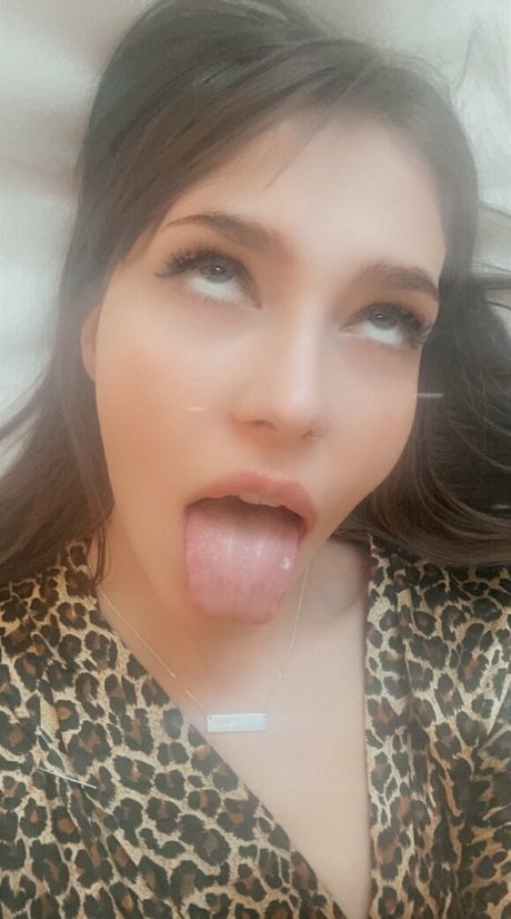 lorawolfy naked pornstar archive