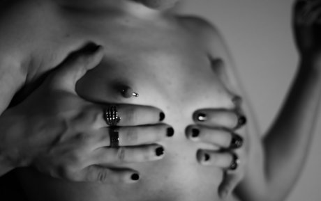 rabb1tguts nude pornstar archive