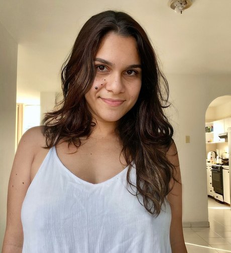 Maria Kois model erotic image