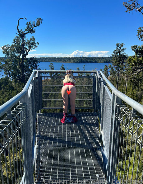 uncut onlyfans top photos