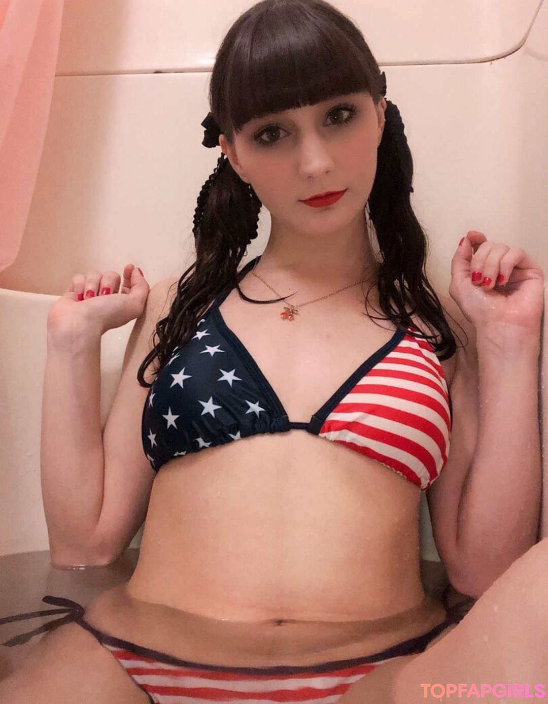 Schyler Reighn pornstar naked pictures