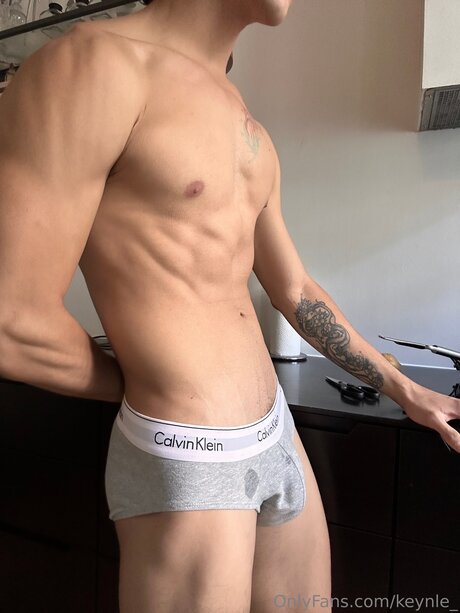 Keynle sexy star pictures