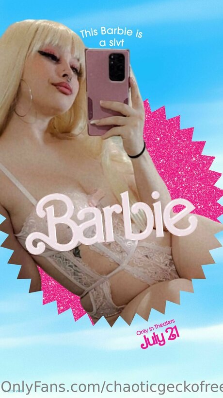 Chaoticgeckofree naked pornstar pic