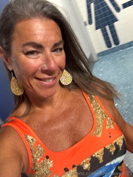 Athenawest25 naked actress gallery