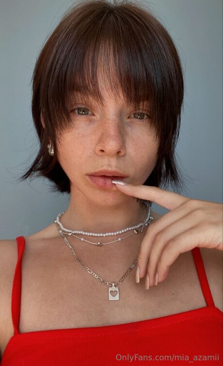 Mia Azamii pornographic model photos