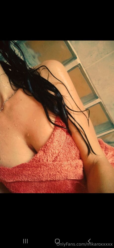 Mikaroxxxxx pornstar sexy photo