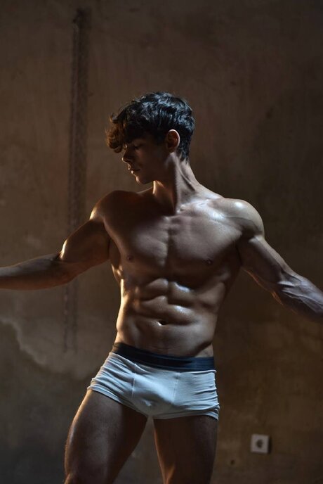 Gordon Sam free model pic