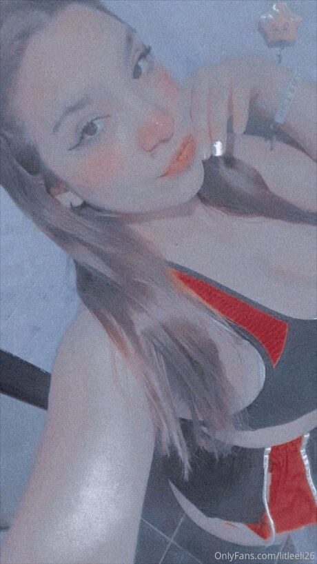 Eliigautoo model hot photo