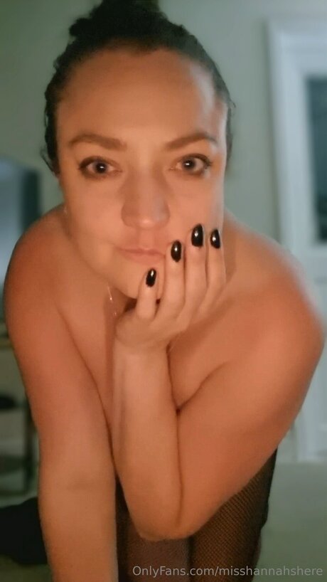 Misshannahshere star nude gallery
