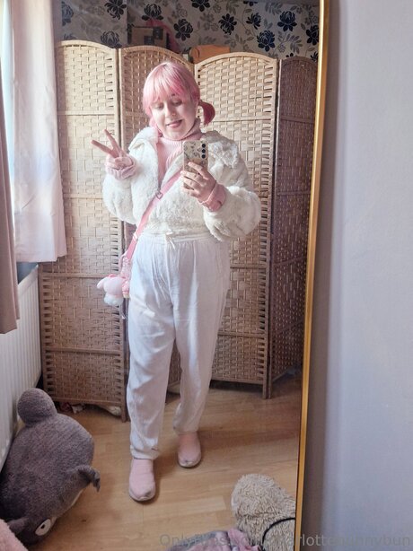 Charlottebunnybun pornstar nice pics