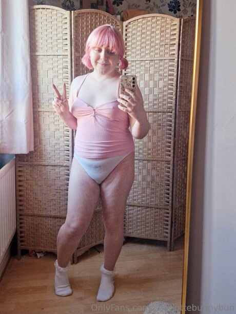 Charlottebunnybun star erotic photos