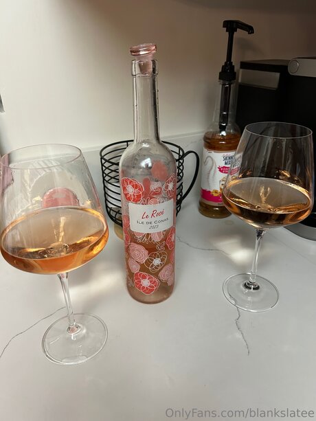 Blankslatee perfect star photo