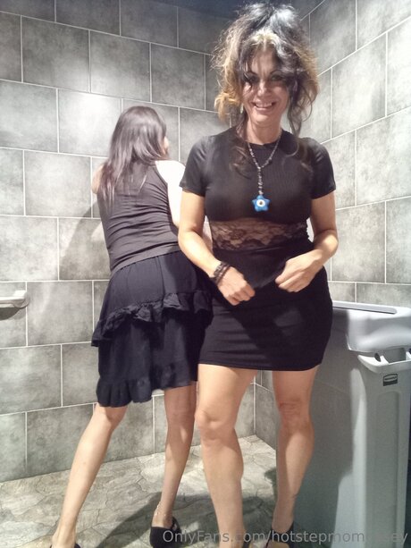 Hotstepmomcasey nudes model pic