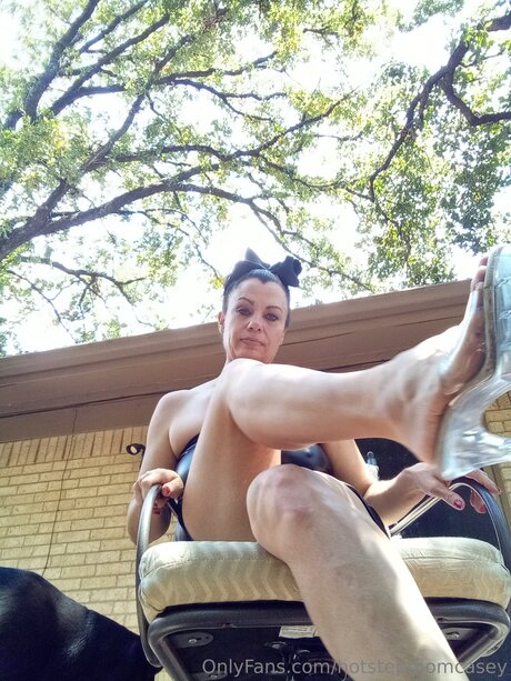 Hotstepmomcasey exclusive model images