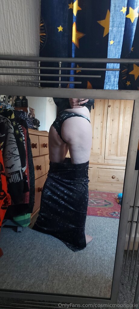 Cosmicmoonpixie pornstar nudes image