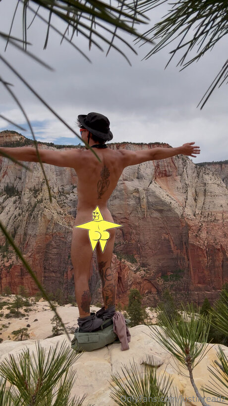 Justinreadz star exclusive pic
