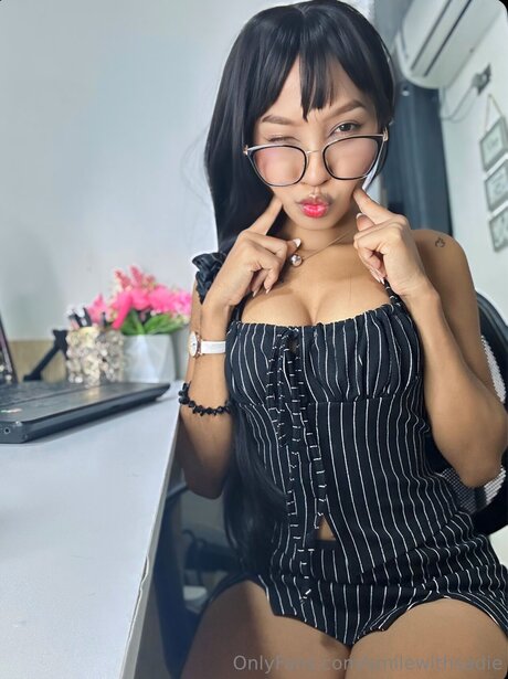 Smilewithsadie star sexy gallery