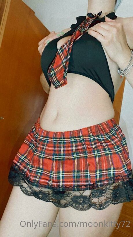 Moonkitty72 model sex photo
