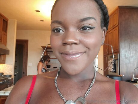 Rightwhereuwantme best star photo