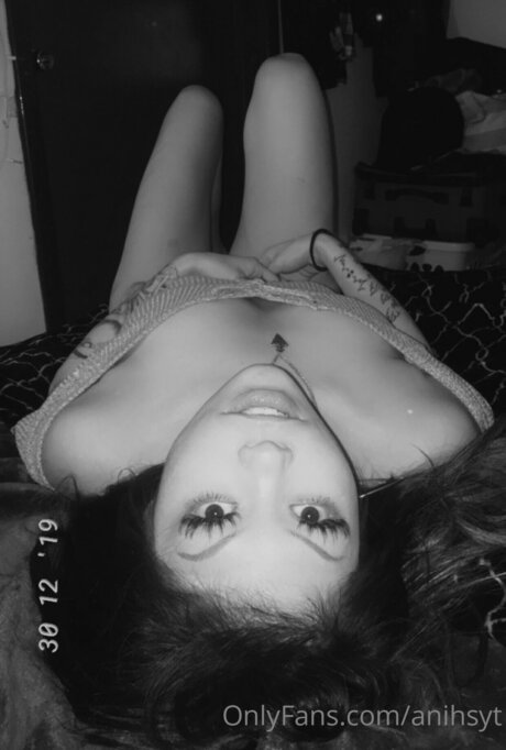 Anihsyt hot actress galleries