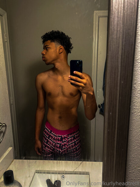 Kurlyheadtrelll star sex archive