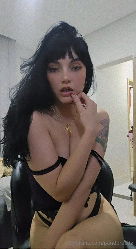 Pandoracdz exclusive pornstar pics