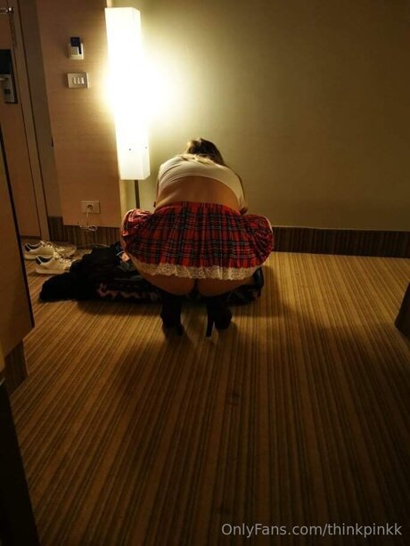 Thinkpinkk porn model photo