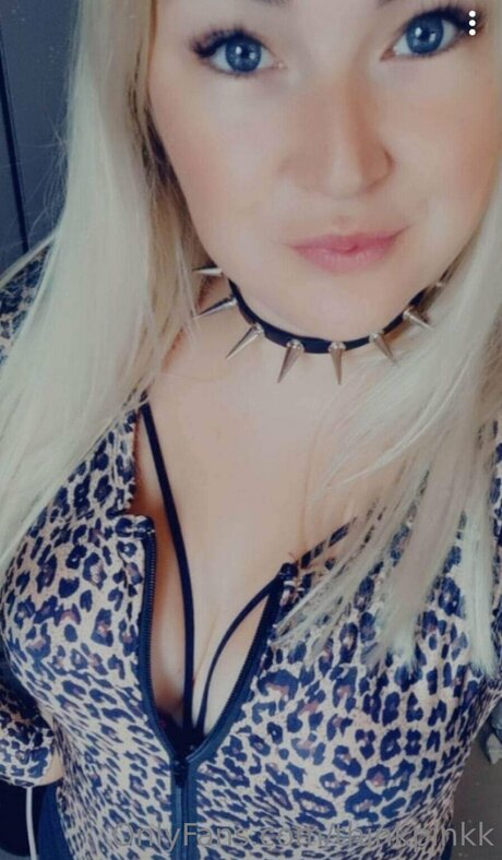 Thinkpinkk hd model photos