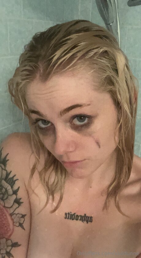 Vividunne nice pornstar pictures