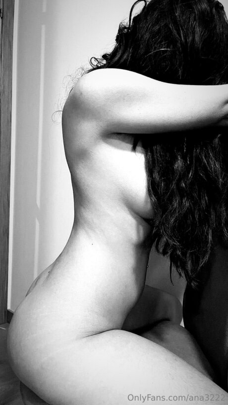 Claudia231234 high quality model photos