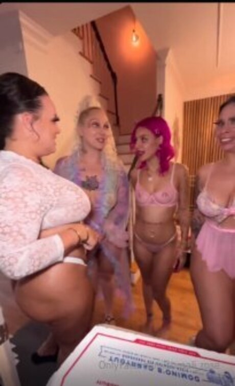 Somali Rose model nice image