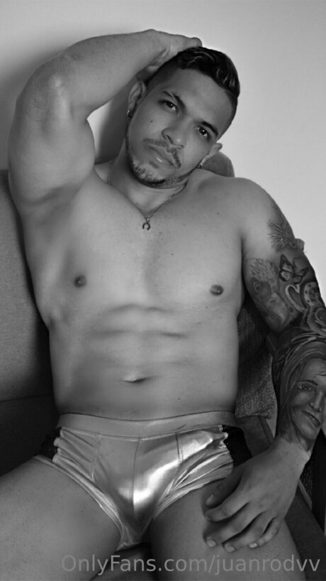 Juanrodvv model pornographic pics