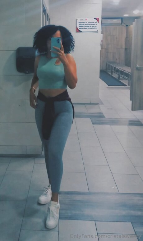 Cristalsweety pornstar free pic