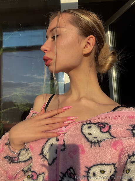 Mimiknox Official pornstar exclusive image